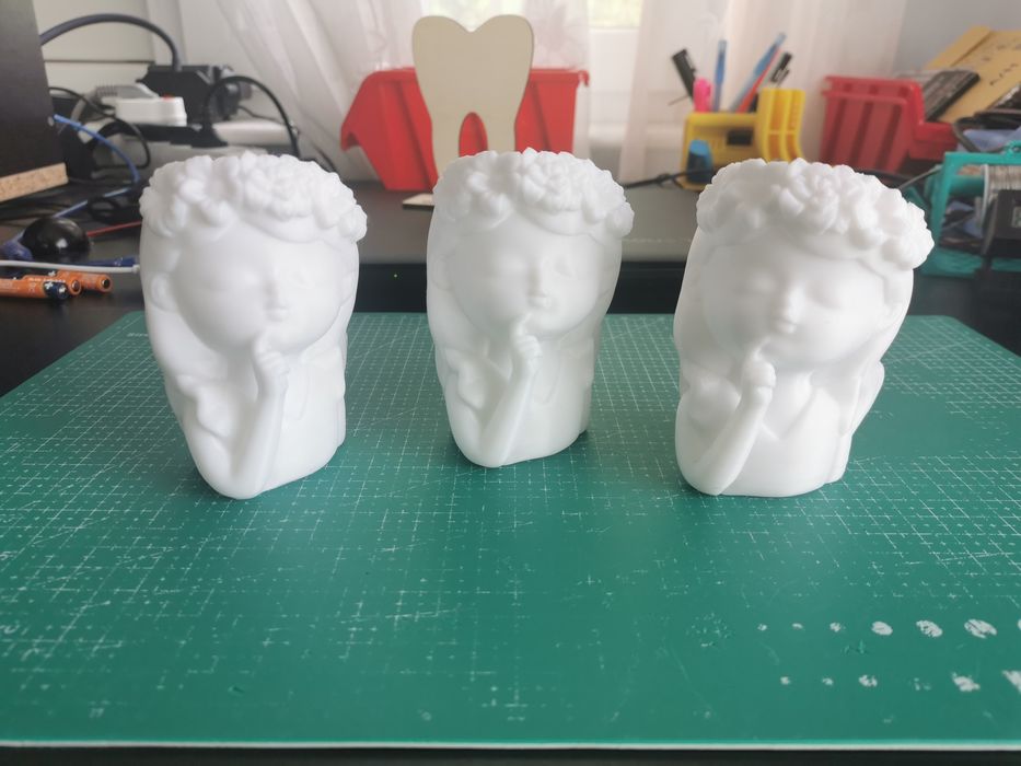 Busturi "Little Girl" ideale pentru aranjamente florale