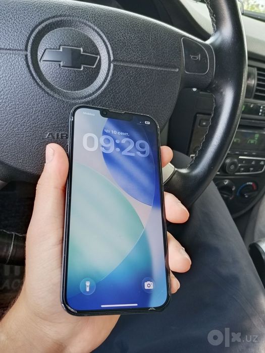 iPhone 13 ideal srochna sotiladi