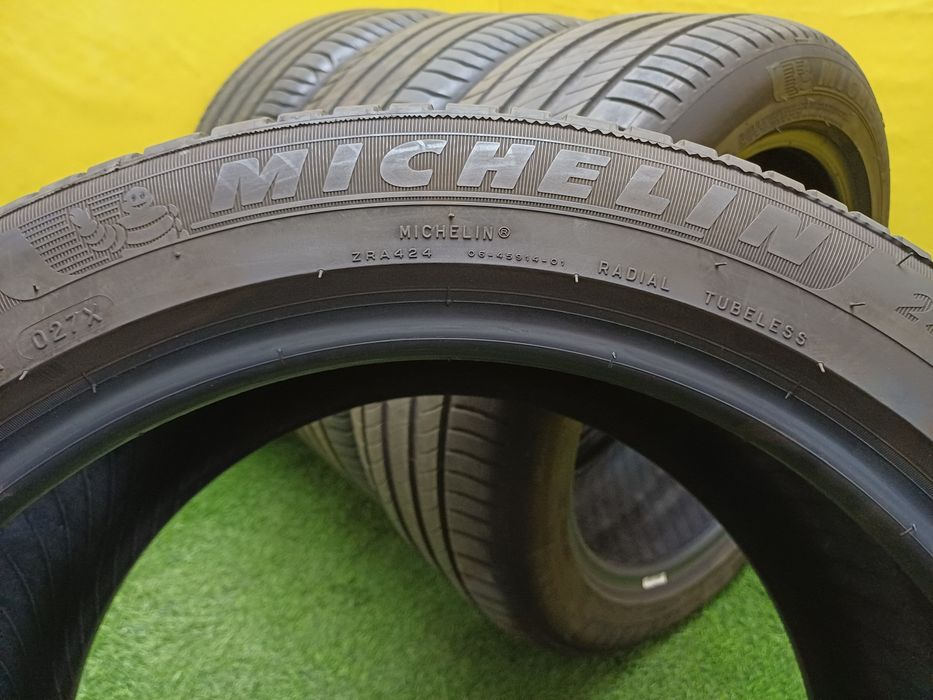 Шины 255/45 R18 Michelin комплект.