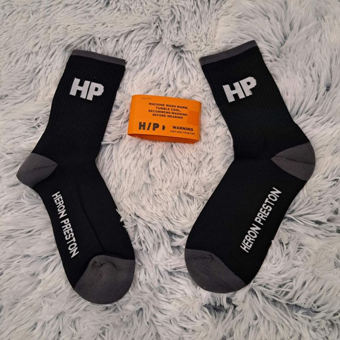HERON PRESTON и BURBERRY чорапи различни модели и цветове НОВИ
