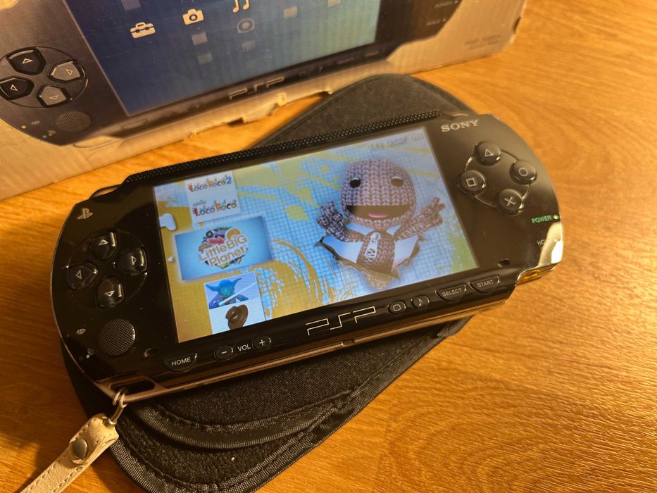 PSP 1000 Piano Black modată, cutie originală — gata de joc | Japonia