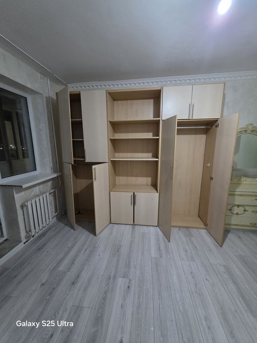 Продам шкаф большой