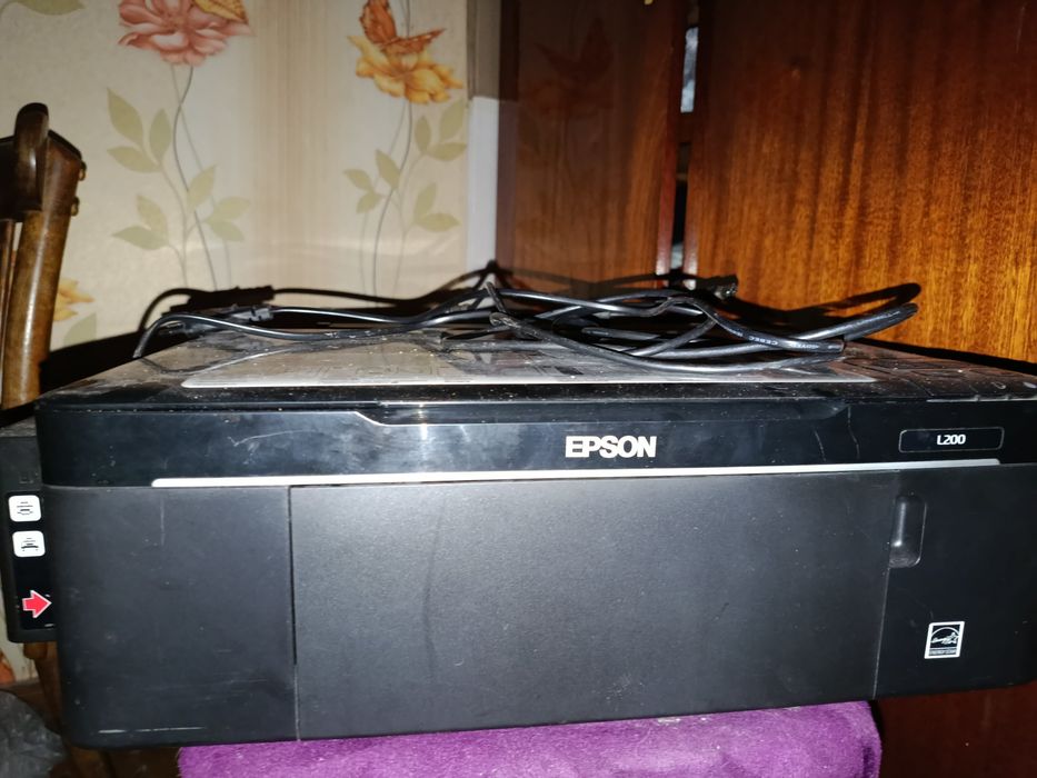 Epson L200 цветной принтер