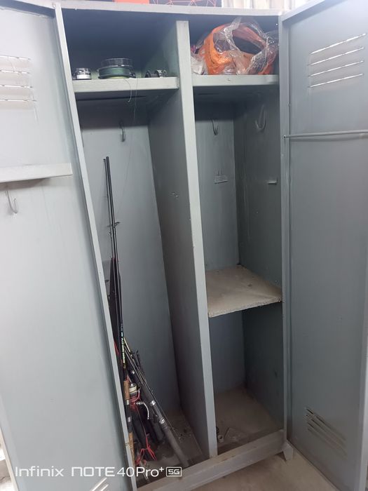 Металлический сейф