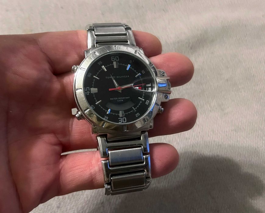 Ceas Tommy Hilfiger Barbatesc Otel Inoxidabil Quartz 5ATM