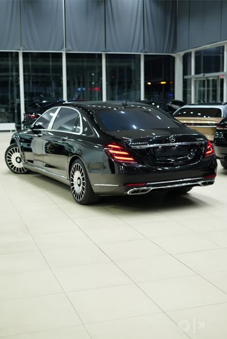 Mercedes Benz W222 S600 V12 Maybach