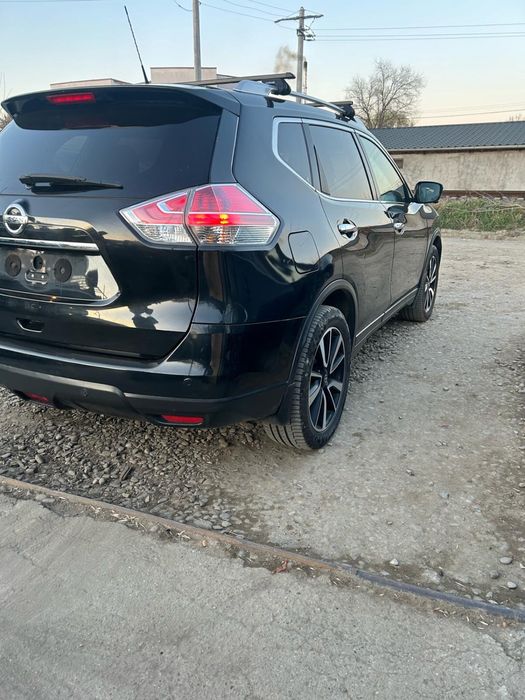 Geam ușă dreapta față Nissan X Trail T32 2015