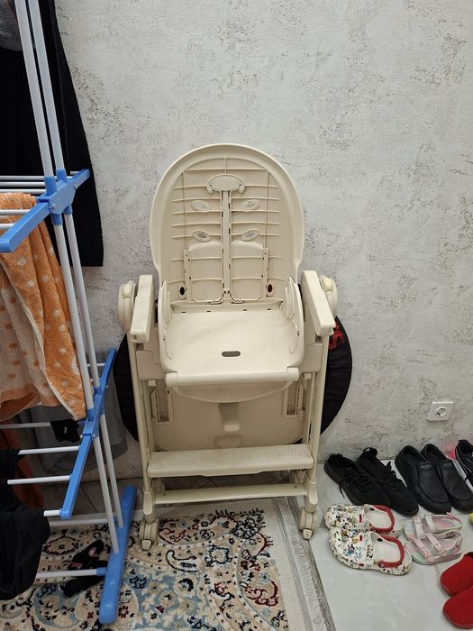 Столик для кормления