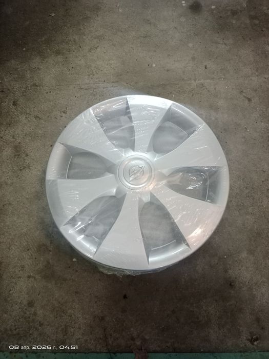 Пластиковые колпаки на диски