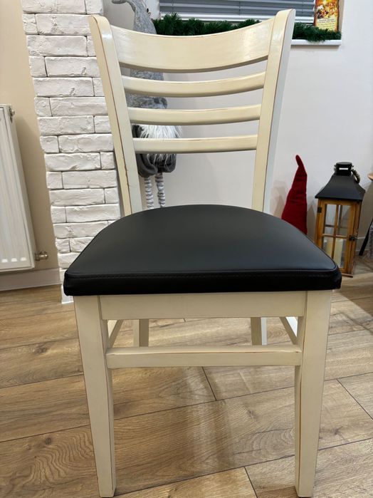 Стол за кухня от дърво