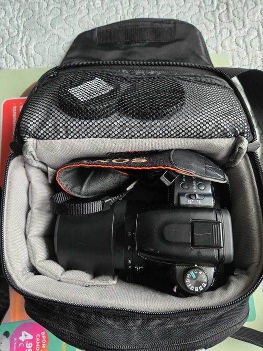 Sony A550 + kit 18-55 + 2 батерии + Lowepro Edit 140 чанта!