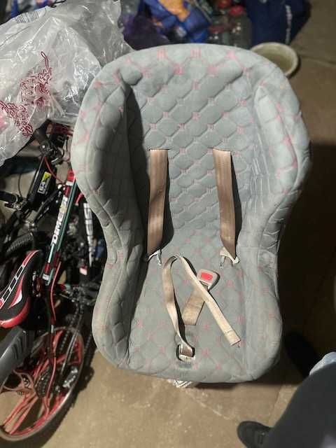 Продам детское автокресло