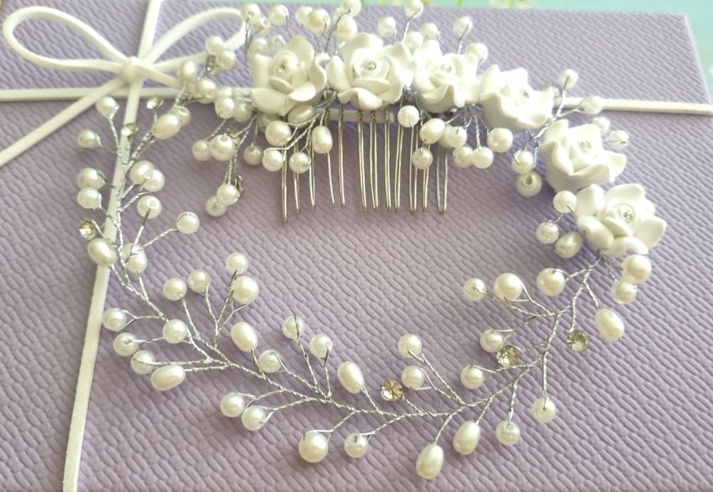 Сватбени аксесоари- перлен комплект, диадема и мъжки комплект