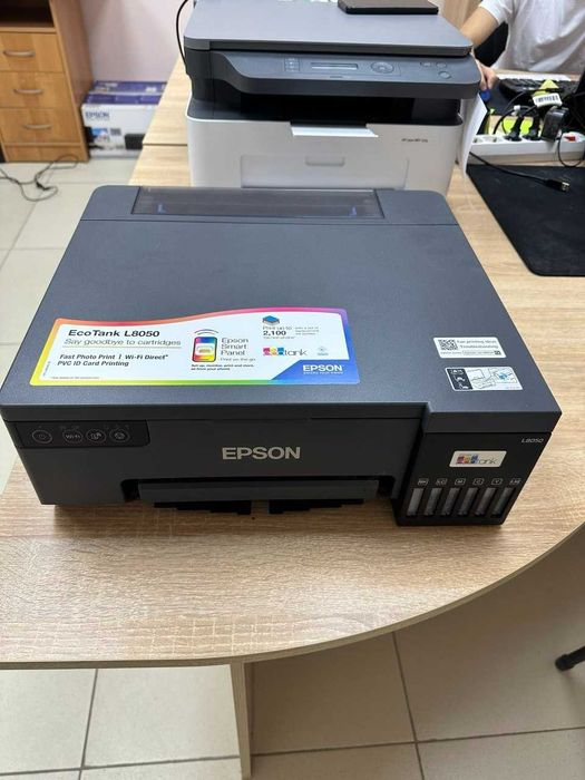 Принтер цветной EPSON L8050