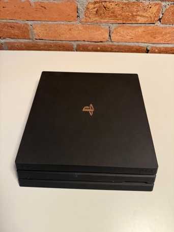 PS 4 pro fara controller