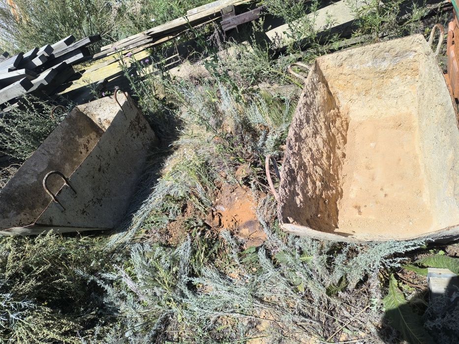 Бадьи для раствора.(Якоря)