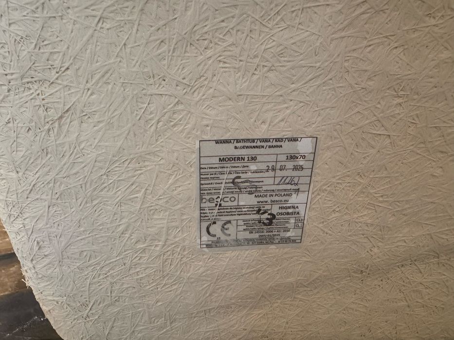 Cada Besco model Modern 130x70