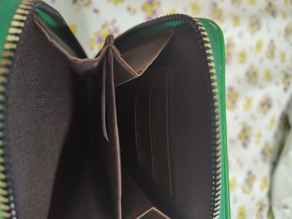 Продавам малка чантичка