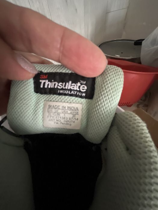 Продам ботинки для мальчика в отличном состоянии