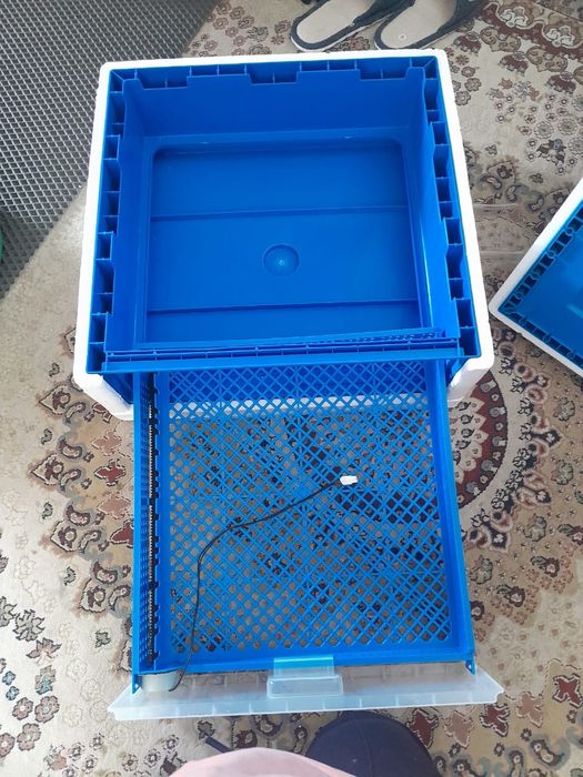 Продам инкубатор