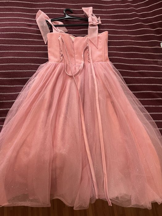 Платье шикарное как у принцессы