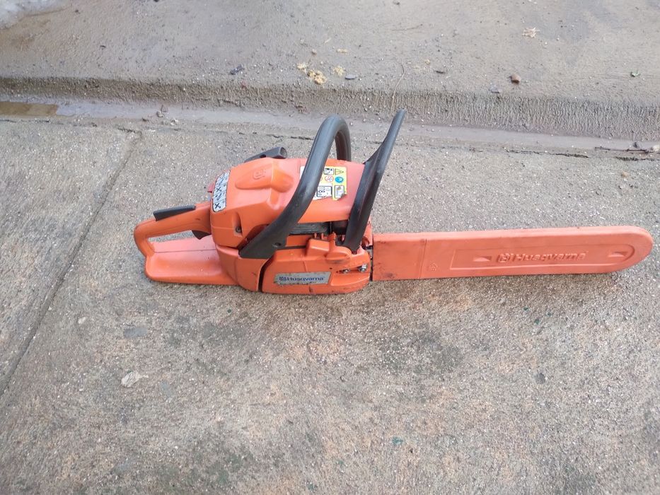 Drujbă Husqvarna  236 originală