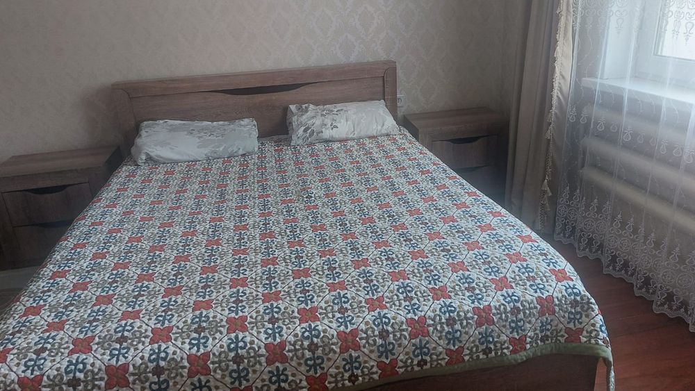 Продаётся спальный гарнитур