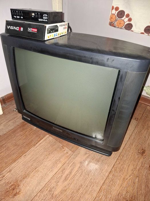 Телевизор Samsung