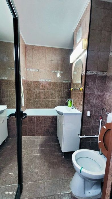 Inchiriem 2 camere in zona Buzaului