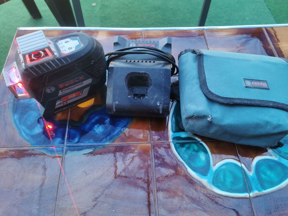 Bosch GLL 3 80 .