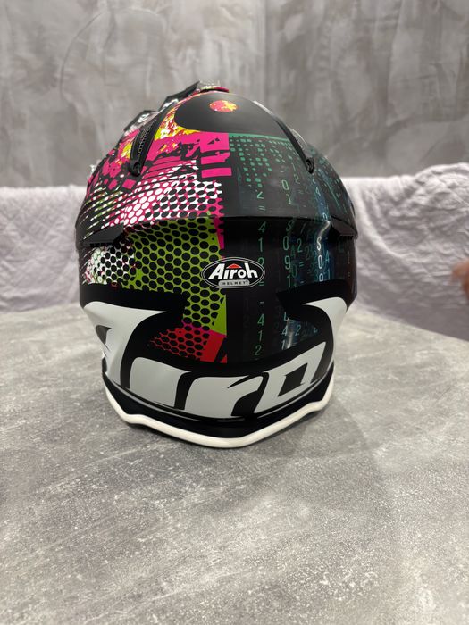 Каска Airoh Aviator Insane Matt