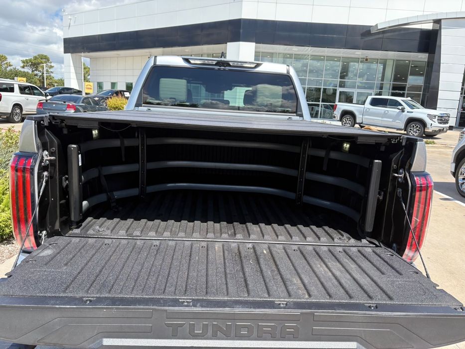 Toyota TUNDRA  Capstone HIBRID 2024