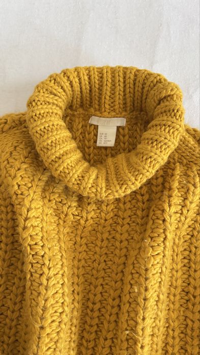 H&M Пуловер цвят горчица- размер: S