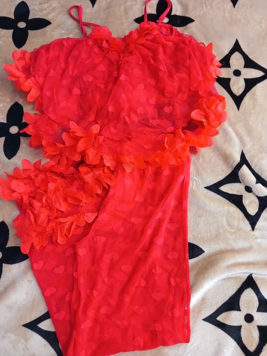 Продаётся женская одежда