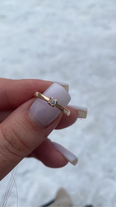 Продам кольцо б/у