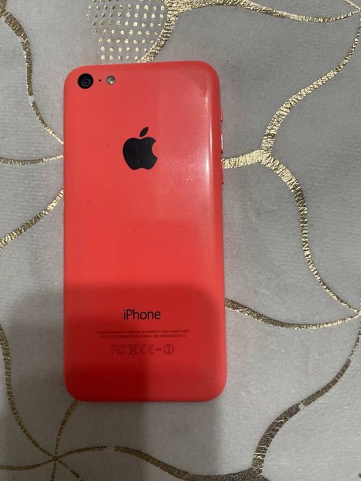 срочно продаю Iphone 5c