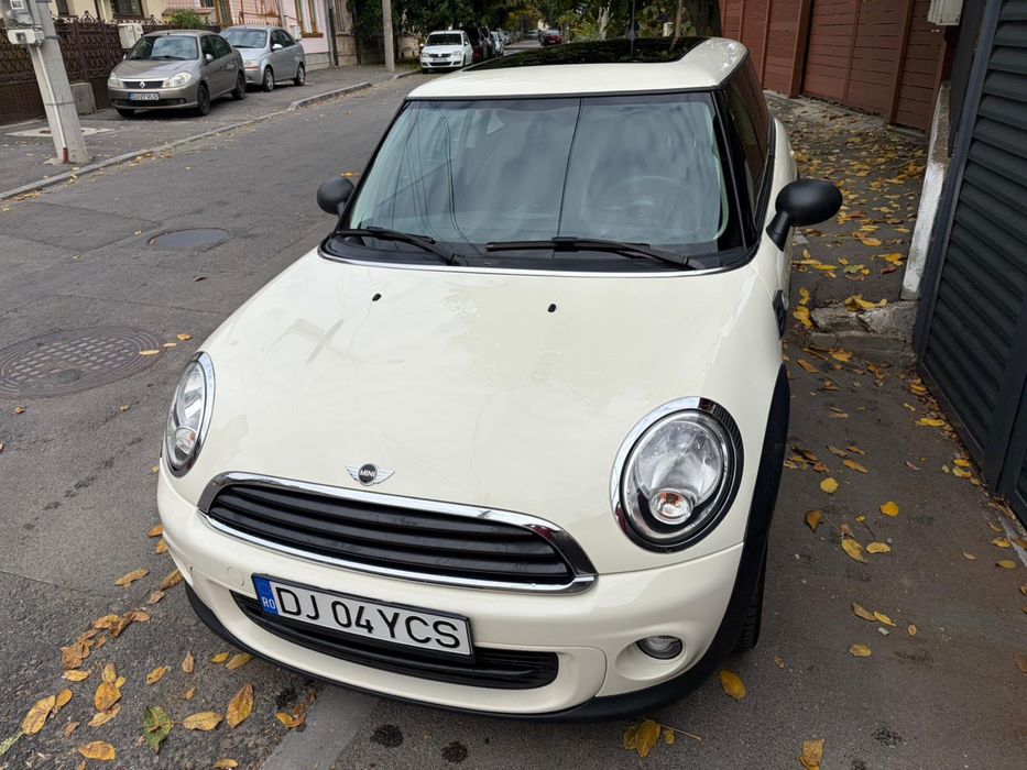 Mini Cooper ONE Standard , an 2013