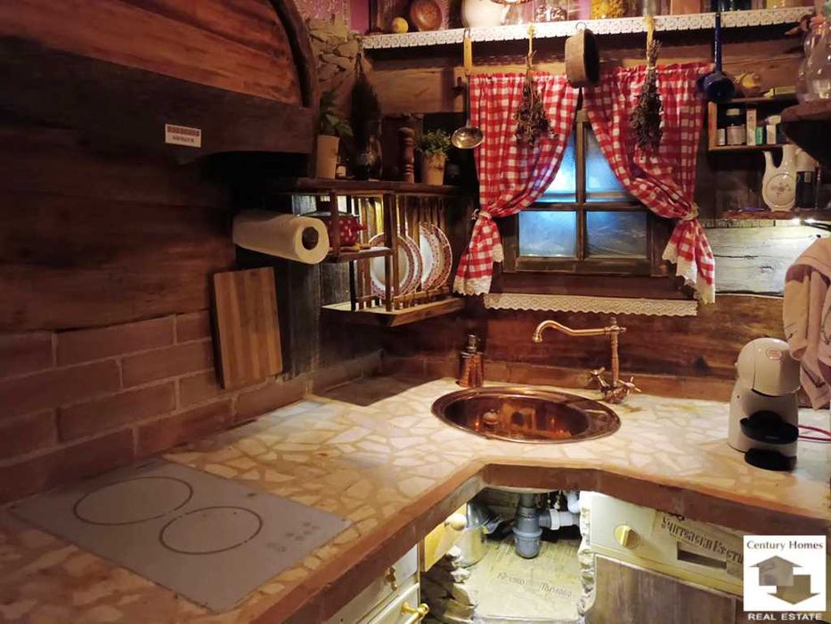 Продава се Тристаен апартамент в Велико Търново, Център - 55 кв.м за 1310 €/кв.м - Снимка #8