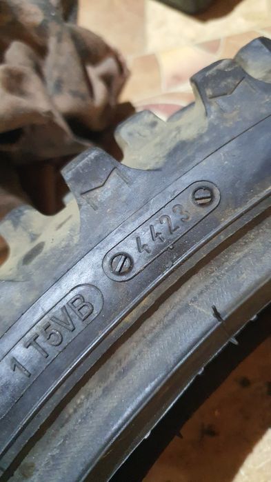 Enduro Medium 2 dimensiune 90 90 21 din 2023