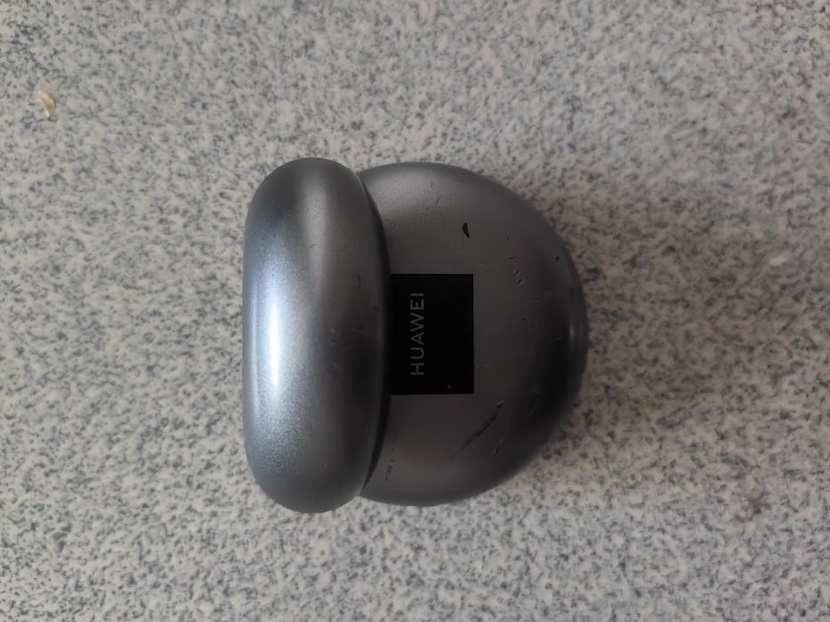 Прoдам наушники Huawei