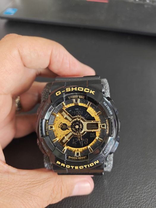 Casio G-Shock GA-110GB Black Gold, stare excelentă, ca nou