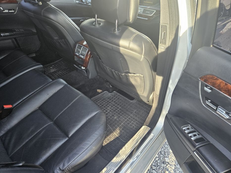 Мерцедес W221 S500