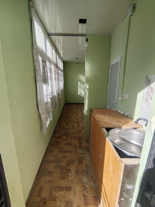 Продаётся 1 комнатная квартира в Чирчике