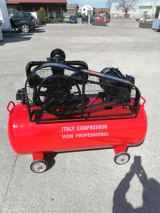 300 литра Професионален компресор за въздух