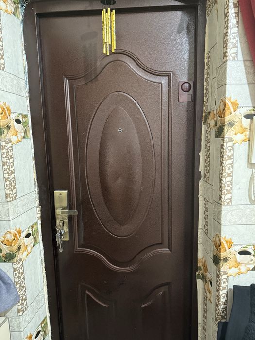 Дверь железная б/у