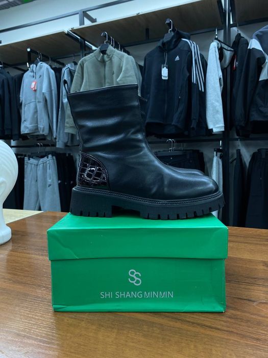 Ботинки 37 размер качество хороший