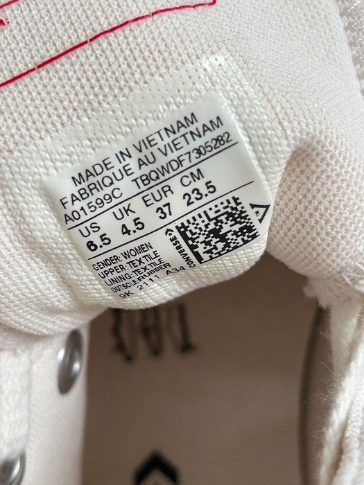 Converse бели спортни кецове със сърца  37 номер