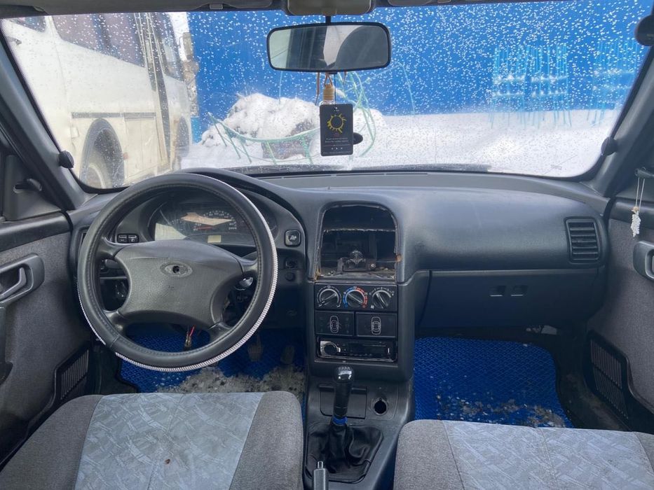 Продам машину ваз 2112