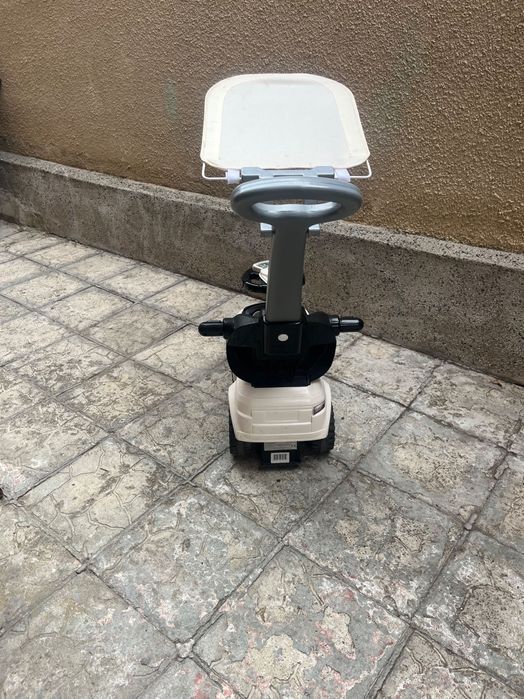 Детска количка за бутане / каране