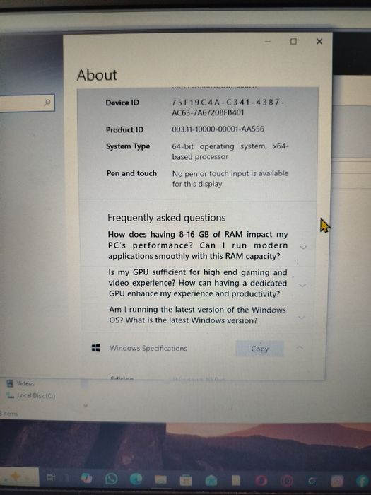 Vând laptop HP elitebook 840 , procesor Intel i7